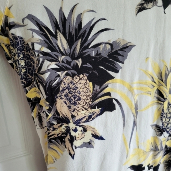 Puritan Hawaiian shirt pineapple floral off white black yellow button down large - Picture 15 of 16